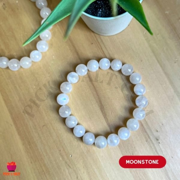 Flashy Moonstone Natural Stone Beads Bracelet