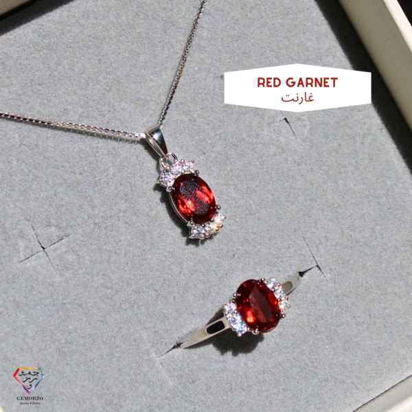 Red Garnet Faceted Natural Stone Earrings, Pendant and Ring Set - Silver 925